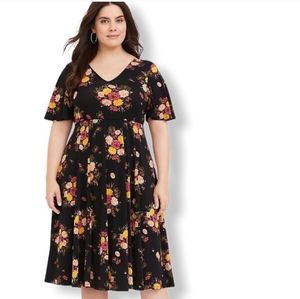 Torrid Dress Jersey Floral Short Sleeve Flutter Sleeve Torrid Size 01 / 14-16